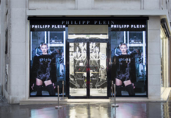LedWall negozio philipp plein parigi