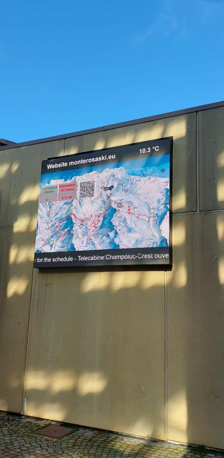 Monterosa Ski Champoluc led display 2.6 mm outdoor