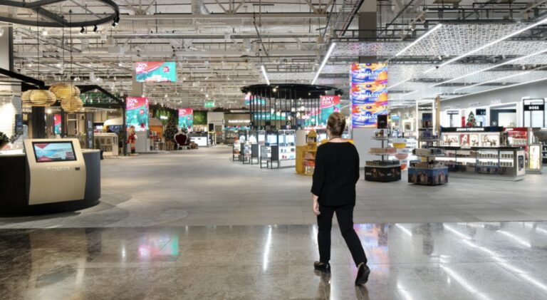 Arlanda Duty Free EMC class b creative led displays