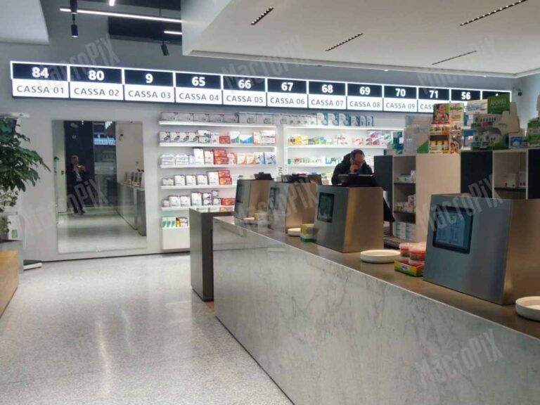 schermi per farmacie - indoor