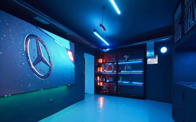 LedWall da interno mercedes